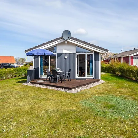 Strandpark 21 Holiday home Groemitz